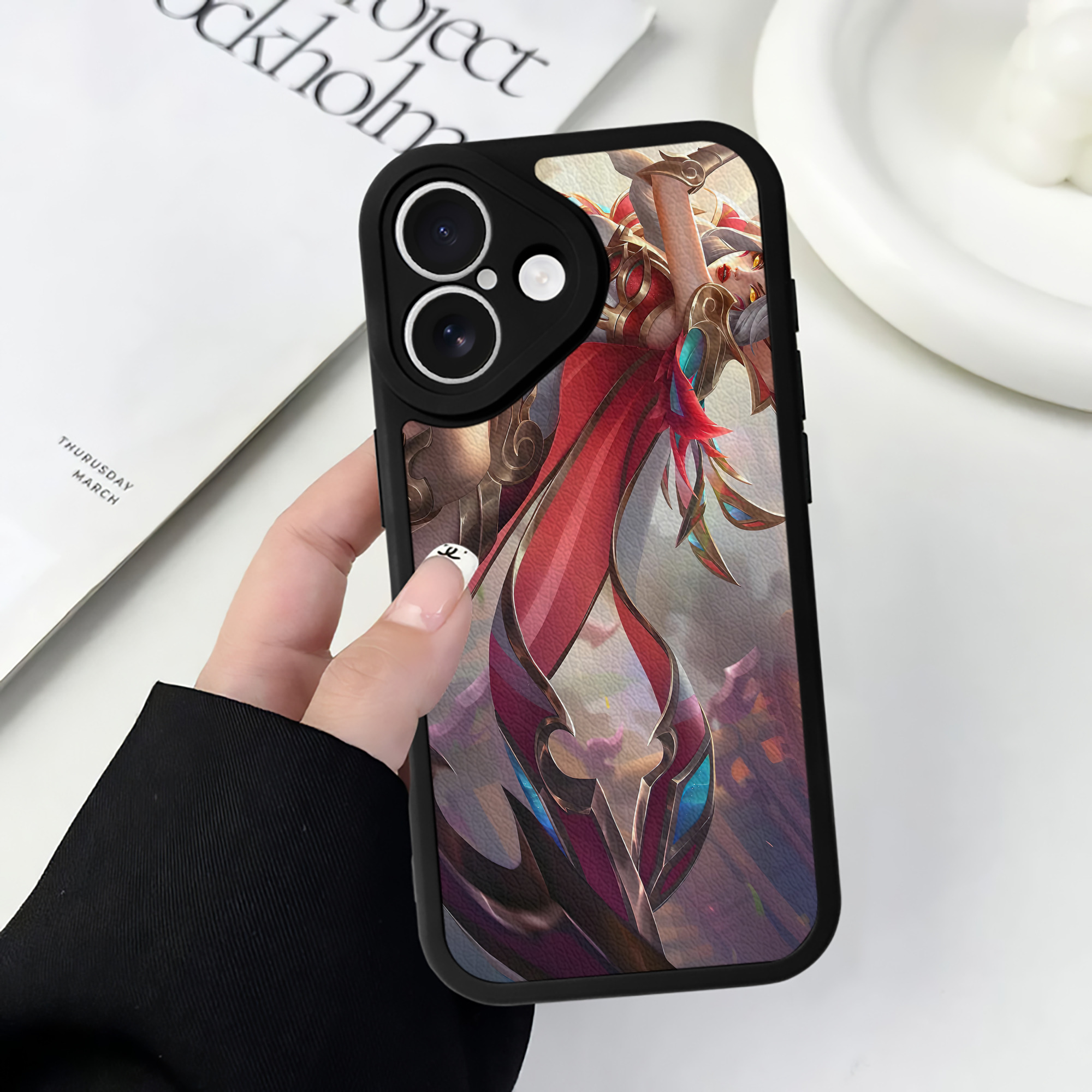 リーグ・オブ・レジェンド League of Legends LOL 【iPhone 16シリーズ対応】シリコンスマホケース（レザー調） 材質：シリコン